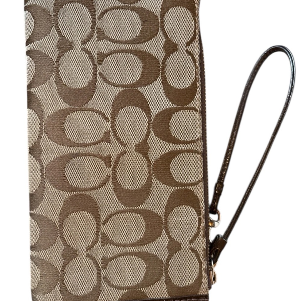 Coach F88913 Leather Zip Wallet in Signature Canvas - Khaki - Picture 3 of 5